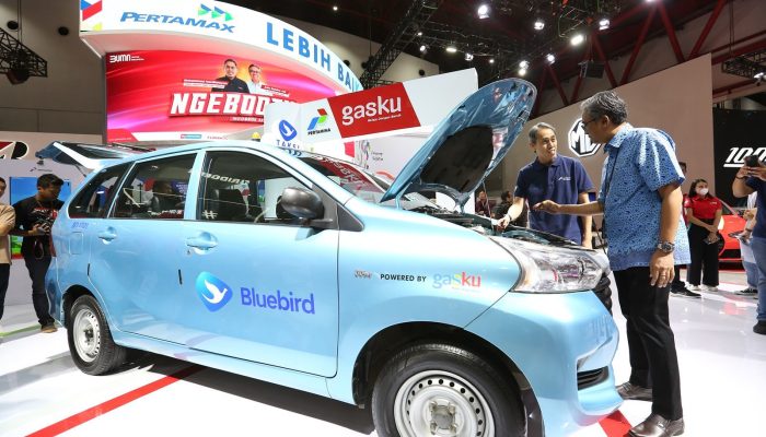 Gagas Energi Indonesia bersama Blue Bird Terus Mendorong Penggunaan Gas Ramah Lingkungan