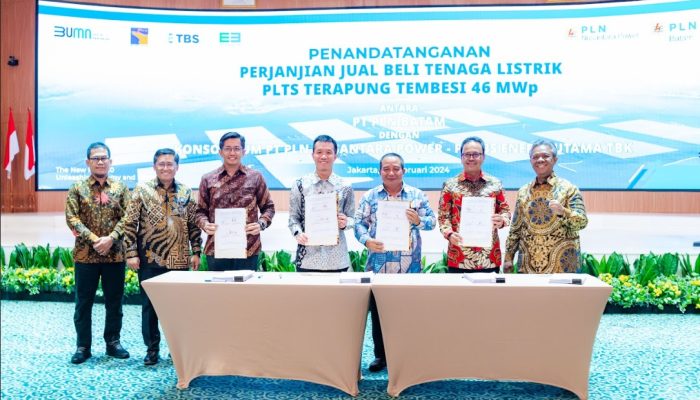 PLN Nusantara Power Siap Bangun PLTS Terapung Tembesi di Batam