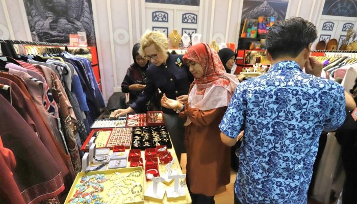 Pameran Kerajinan Inacraft 2024 Dibuka, Pertamina Targetkan Omzet Rp 3 Miliar