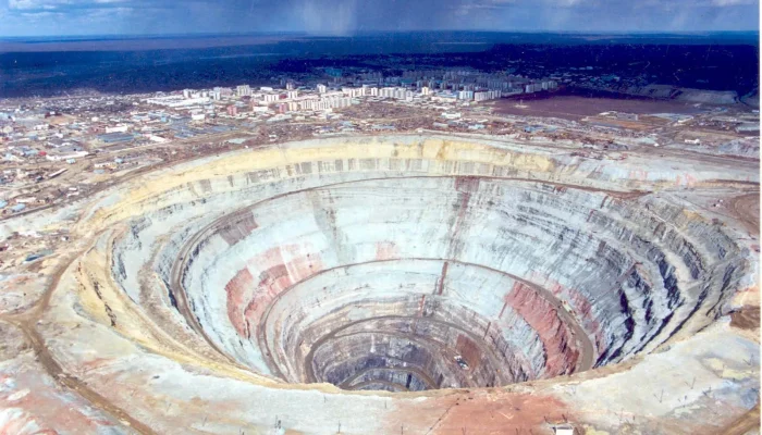 PT Freeport Indonesia (PTFI) Catat Produksi Emas Hampir 2 Juta Ons Hingga Tahun 2023