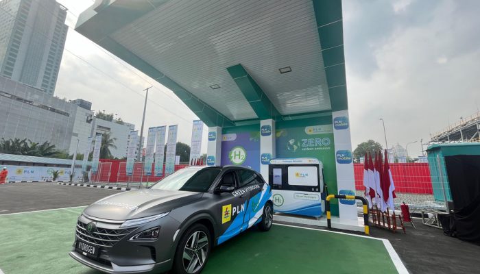 PLN Resmikan Stasiun Pengisian Hidrogen Pertama