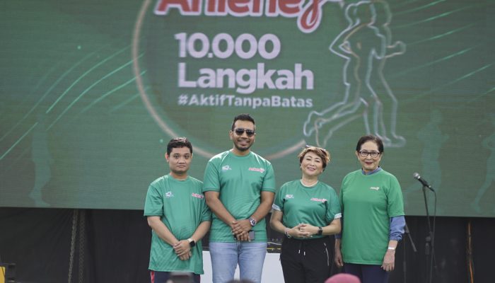 5.000 Warga Surabaya Ikuti Jalan Sehat 10.000 Langkah untuk Jaga Kesehatan Tulang