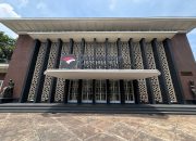 Investor Sambut Baik Langkah Danantara, IHSG Berhasil Merangkak Naik