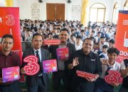 Indosat Ooredoo Hutchison Salurkan 1.000 Router Internet untuk Sekolah di Pelosok