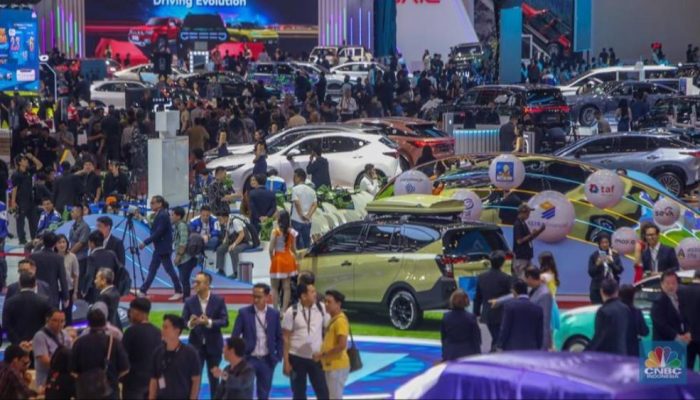 Peminat Mobil Hybrid Masih Tinggi, Penjualan Capai Rp 2,5 Triliun di Tengah Serbuan Kendaraan Listrik