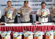 Polda Jatim Tangkap Pengoplos Beras Premium di Sidoarjo