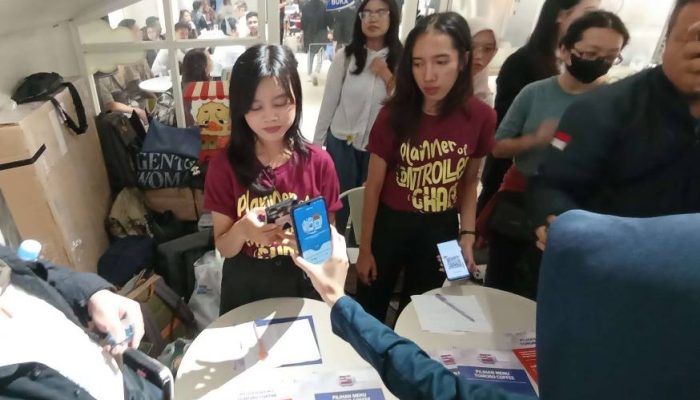 Permudah Transaksi, BI Hadirkan QRIS Tap NFC di Malang