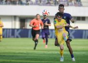 Persebaya curi kemenangan 1-0 dari kandang Persita