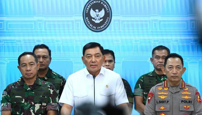 Sidang Kabinet Paripurna: Presiden Prabowo Tekankan Soliditas TNI-Polri untuk Stabilitas Nasional