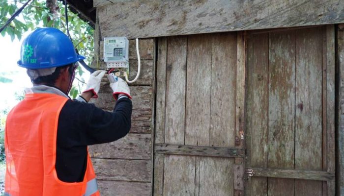 Pemerintah Targetkan Listrik Merata ke 5.758 Desa Terpencil