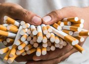 Ekonom UI Soroti Kenaikan Cukai Rokok: Efektif untuk Kesehatan, Berisiko Bagi Industri