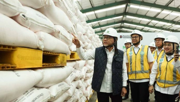 Zulhas Puji Langkah Efisiensi Pupuk Indonesia