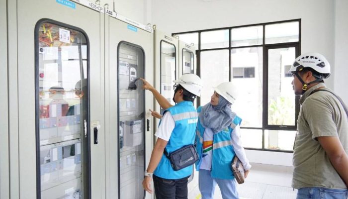 PLN Jatim Siagakan 5.451 Personel, Amankan Pasokan Listrik Selama Natal 2025 dan Tahun Baru 2026