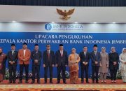 Perry Warjiyo Kukuhkan Iqbal Reza Nugraha sebagai Kepala Perwakilan BI Jember