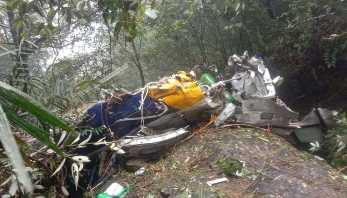 Timsus Gabungan Temukan Black Box Pesawat ATR 42-500 di Gunung Bulusaraung