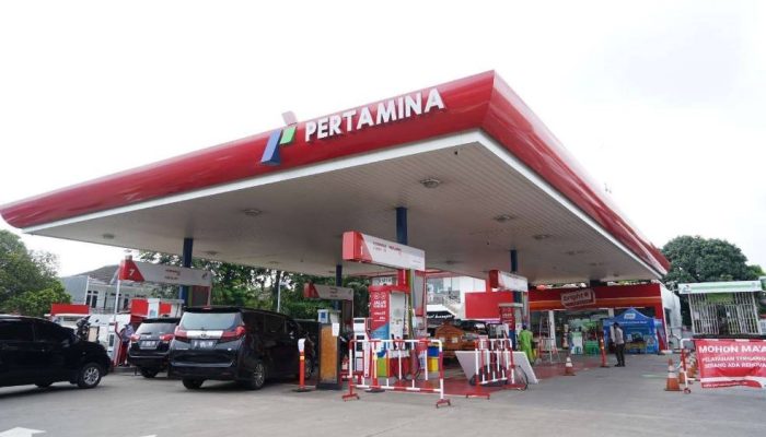 Harga Pertamax Resmi Turun ke Rp11.800 per Liter