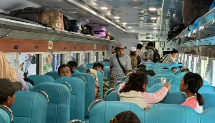 26.850 Tiket KA Ekonomi Kerakyatan Ludes, Okupansi Lempuyangan–Pasar Senen Tembus 124 Persen
