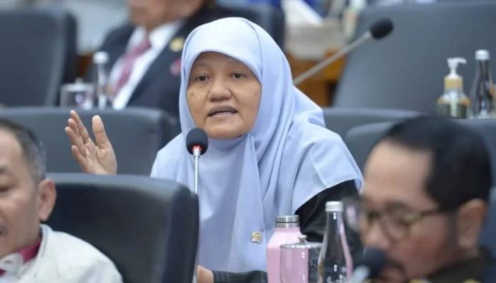 DPR Tekankan Pentingnya Pertahankan Pembelajaran Tatap Muka