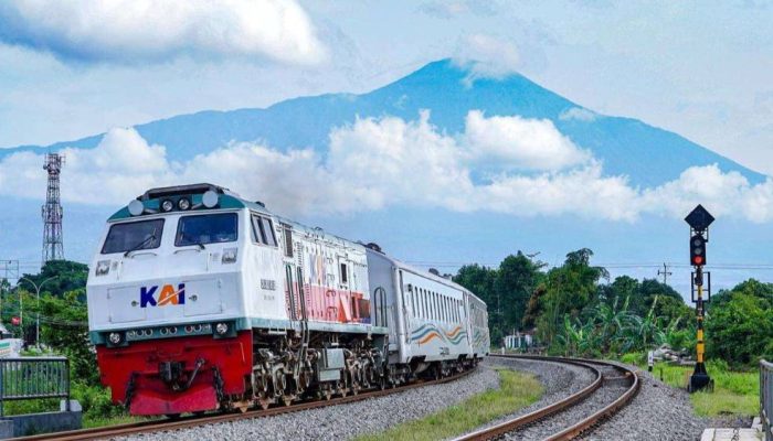 Dukung Energi Terbarukan, KAI Gunakan B40 untuk Operasional