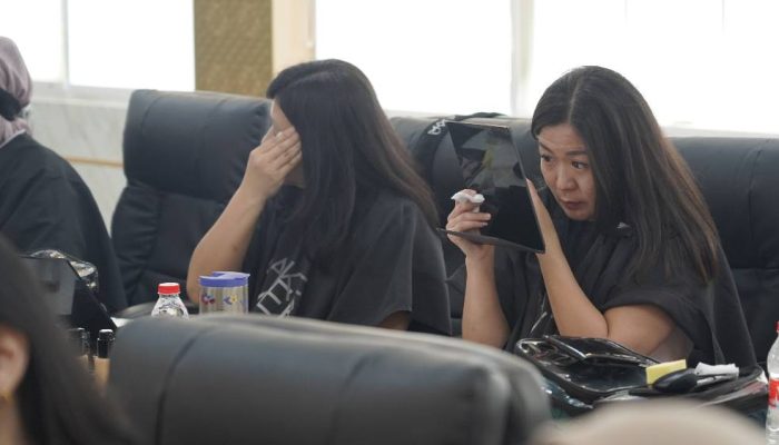 Lewat “Cantiknya Kartini TPS”, Perempuan Didorong Tampil Percaya Diri dan Inspiratif