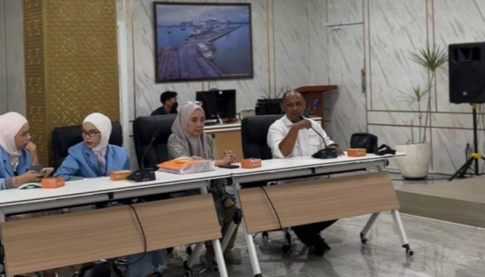 TPS Surabaya Ajak Mahasiswa UNISBA Dalami Praktik Akuntansi Industri