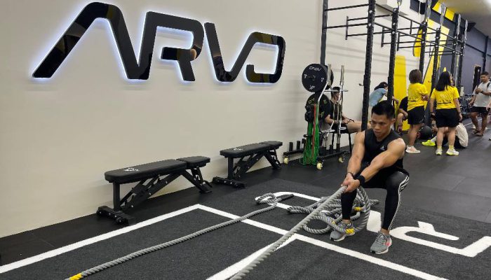 ARVO Training Bawa Tren Functional Fitness dan Simulasi HYROX Pertama di Surabaya Barat