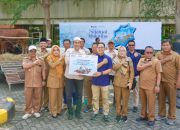 12 Sapi dan 21 Kambing Disalurkan PT Terminal Teluk Lamong kepada Warga Ring 1