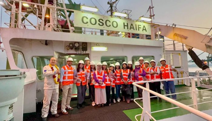 Masuk Jaringan COSCO, Terminal Teluk Lamong Perkuat Perdagangan Indonesia–Tiongkok