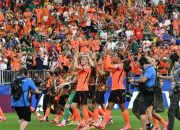 Menang 5-1 atas Swedia, Frenkie de Jong Sindir Keras Kritikus Sepak Bola