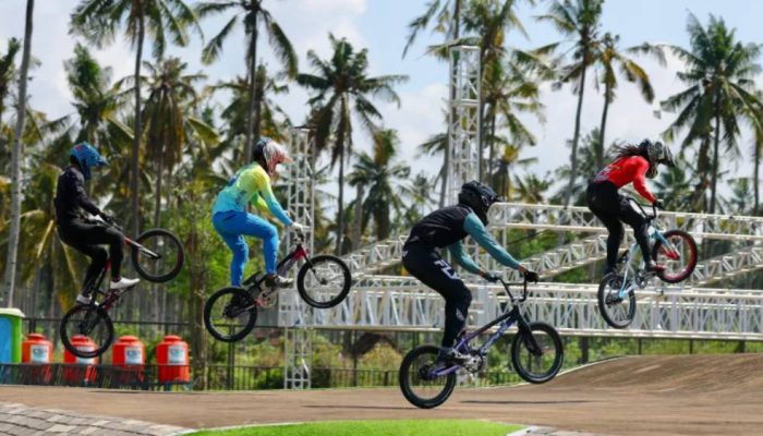 Kejuaraan BMX Supercross 2026 Picu Perputaran Ekonomi di Banyuwangi