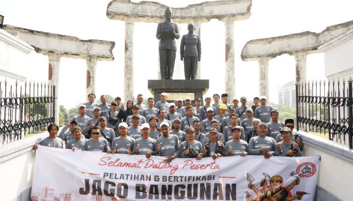 Perkuat Kompetensi SDM, 103 Tenaga Konstruksi Jatim Ikuti Akademi Jago Bangunan