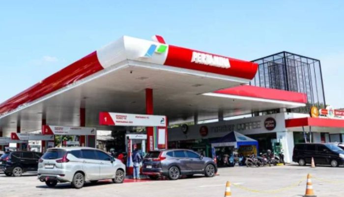 Catat! Mulai Hari Ini 1 Agustus 2026, Harga Pertamax Turun Jadi Rp15.950 per Liter