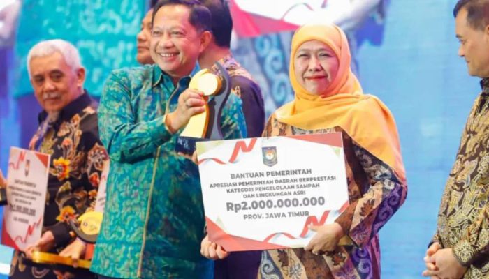 Jatim Raih Terbaik I Pengelolaan Sampah, Dapat Bantuan Pemerintah Rp2 Miliar