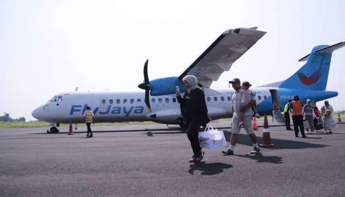 Erupsi Anak Krakatau Ancam Keuangan Maskapai, Kerugian Bisa Capai Rp130 Miliar
