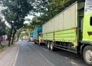 Antrean Panjang Truk Menuju Bali Terjadi Lagi di Pelabuhan Ketapang Banyuwangi