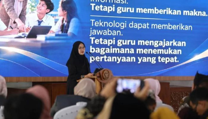 Seminar Pendidikan Nasional di Banyuwangi Bahas Strategi Menjadi Guru Masa Depan