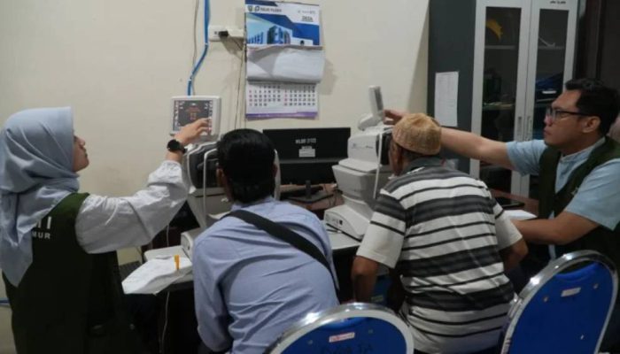 116 Warga Ikuti Skrining Operasi Katarak Gratis di RSUD Ploso Jombang