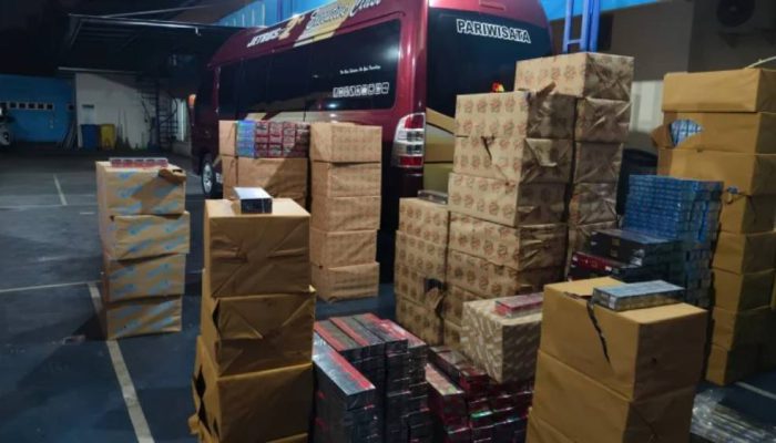Bea Cukai Malang Amankan Tiga Kendaraan Pengangkut Rokok Ilegal di Pakisaji